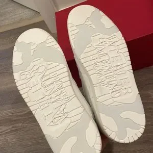 Valentino Garavani | Shoes | Size 4 White Brand New  display picture 1
